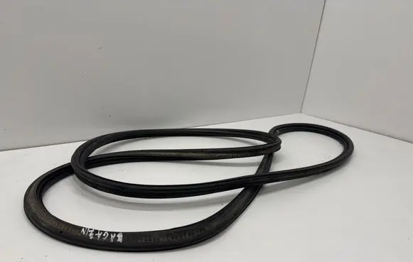 BMW 3 E90 E91 Trunk rubber seal (body) 7119038