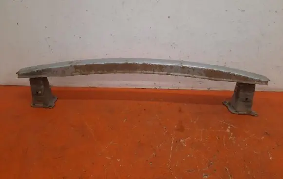 Skoda Fabia Mk2 (5J) Rear bumper support beam 