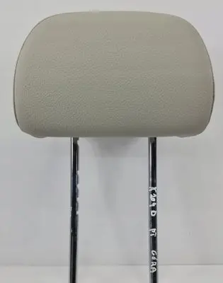 Mercedes-Benz GLK (X204) Rear seat headrest 