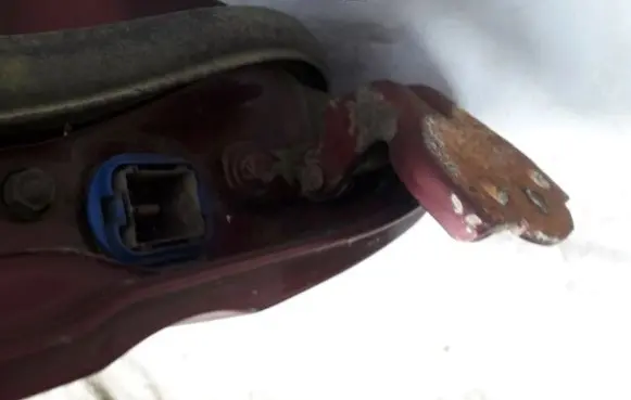 Honda Accord Rear door lower hinge