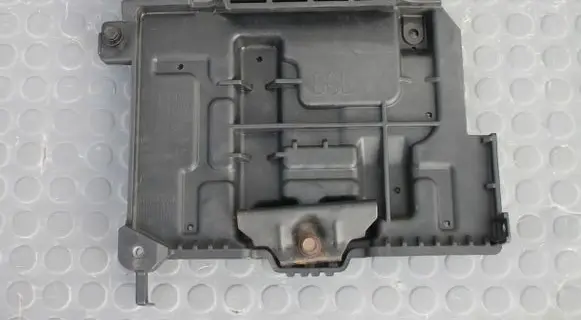KIA Sportage Battery tray 
