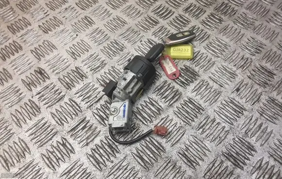 Peugeot Partner Ignition lock 9663123280