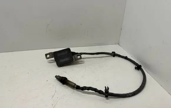Volkswagen Touareg II Lambda probe sensor 059907807AB