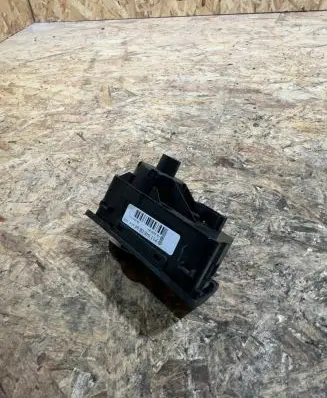 Mercedes-Benz E W211 Light switch 2115450804 04056095