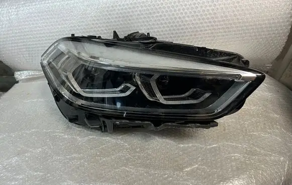 Headlight/headlamp