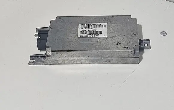 BMW 7 E65 E66 Comfort/convenience module 6960807 84416960807