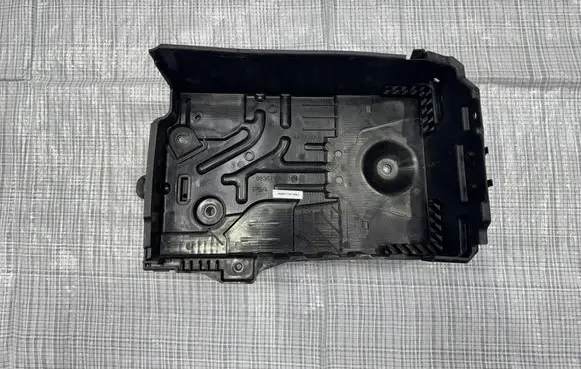 Fiat 600 Battery box tray 9836759680