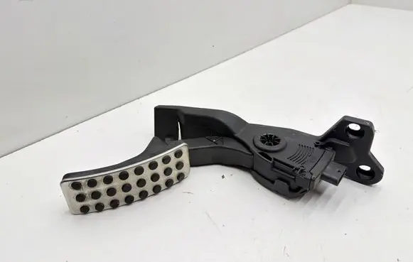 Mercedes-Benz GLE (W166 - C292) Accelerator throttle pedal A2923000100 6PV93396663 Q004ZGS001