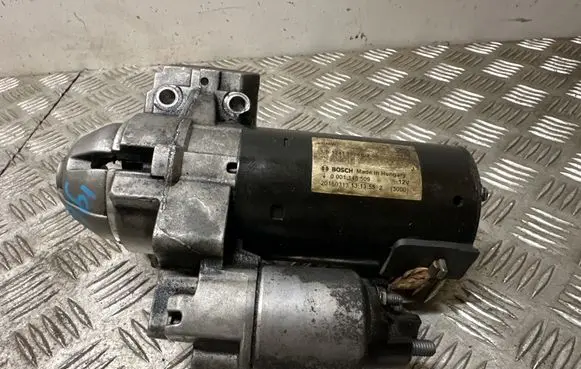 BMW 5 F10 F11 Starter motor 0001148509