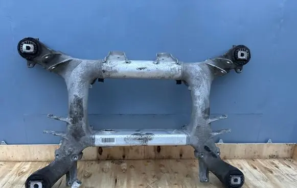 BMW 7 G11 G12 Rear subframe 6775895