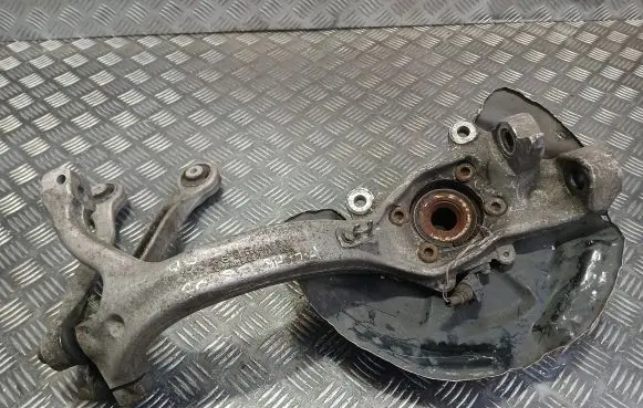 Audi A6 S6 C6 4F Front wheel hub spindle knuckle