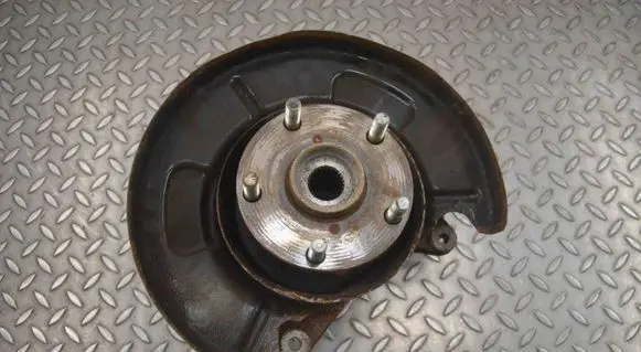 Subaru Outback (BS) Rear wheel hub