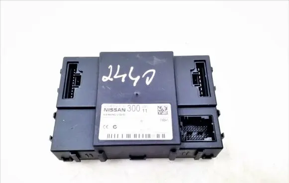 Nissan Pathfinder R51 Comfort/convenience module 284B2EB300