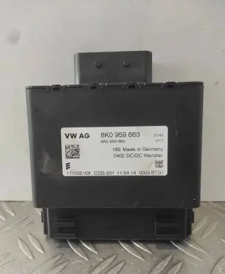 Audi A4 S4 B8 8K Voltage converter/converter module 8K0959663