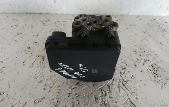 Mazda 6 ABS Pump 1338004451