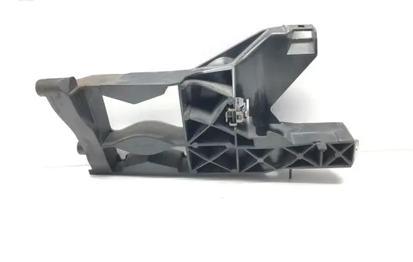 Audi A6 S6 C7 4G Headlight/headlamp mounting bracket 4G0805608
