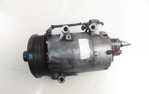 Ford Focus Air conditioning (A/C) compressor (pump) 
