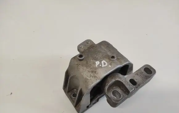 Volkswagen Golf IV Engine mount bracket 1J0199262