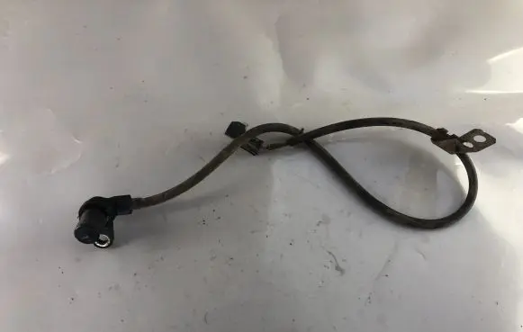 Mitsubishi Pajero Pinin ABS brake wheel speed sensor 21674