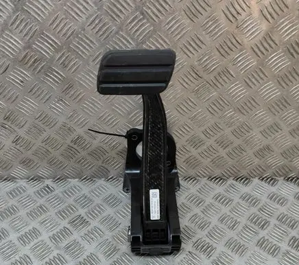 Porsche Taycan 9J1 Brake pedal 9J1723115 9JA723031A