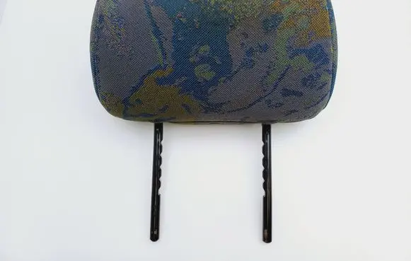 Citroen Saxo Front seat headrest 