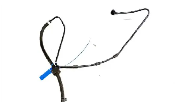 Engine coolant pipe/hose