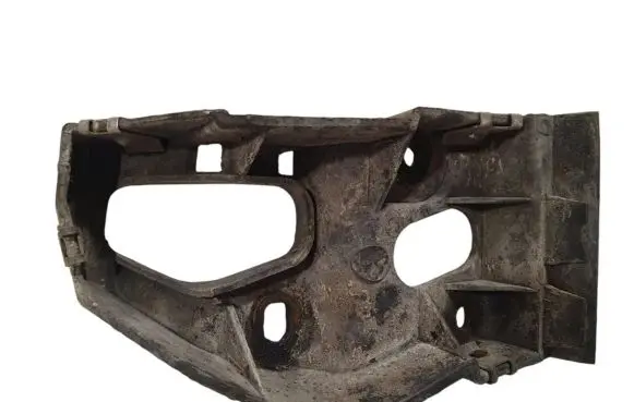 Audi A4 S4 B7 8E 8H Fender mounting bracket 8E0853921D