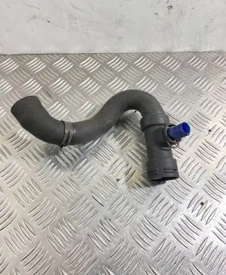 Volkswagen PASSAT B5 Engine coolant pipe/hose 8D0121049