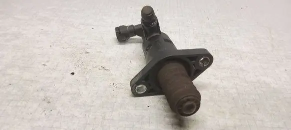 Skoda Octavia Mk2 (1Z) Clutch slave cylinder 1K0721261Q