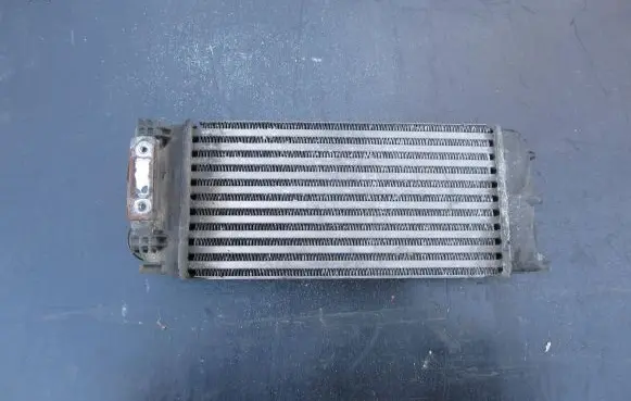 Peugeot 5008 Intercooler radiator 9656503980