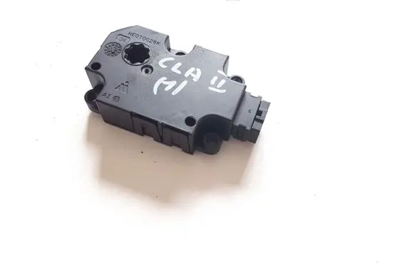 Mercedes-Benz CLA C118 X118 Air flap motor/actuator A0999063502