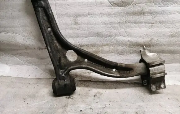 Mercedes-Benz B W246 W242 Front lower control arm/wishbone A2463330400