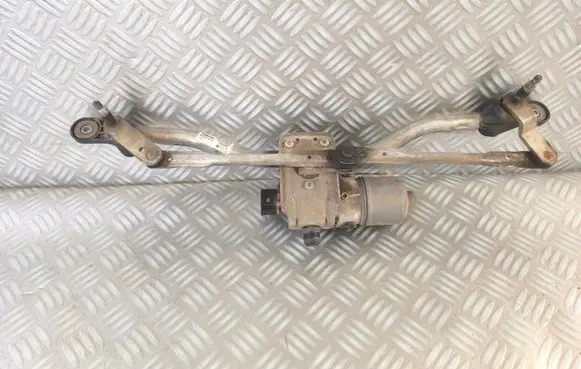 Alfa Romeo Giulietta Front wiper linkage and motor 50509396