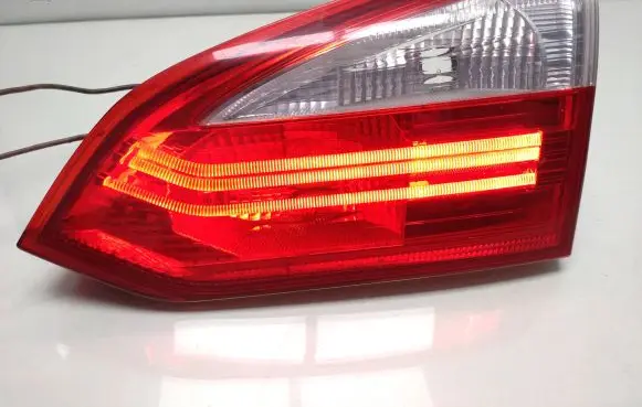 Ford Focus Tailgate rear/tail lights BM5113A602DB BM5113A602b BM5113A602d