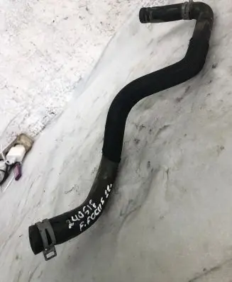 Ford Focus Engine coolant pipe/hose