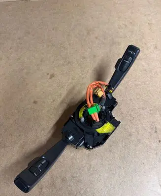 Volvo S40 Wiper turn signal indicator stalk/switch P30710340 17D776A
