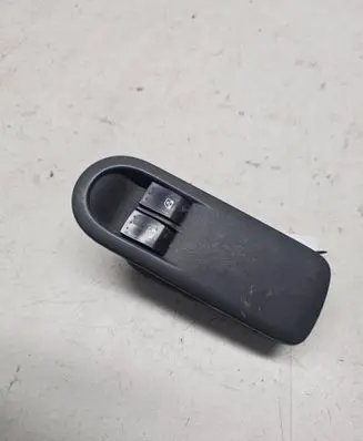 Renault Megane II Electric window control switch 156018090