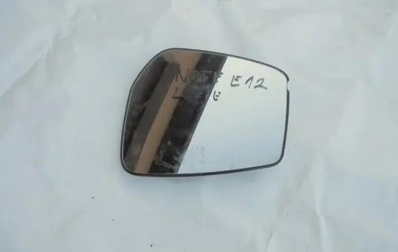 Nissan Note (E12) Wing mirror glass 