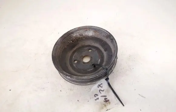 Opel Astra G Power steering pump pulley 