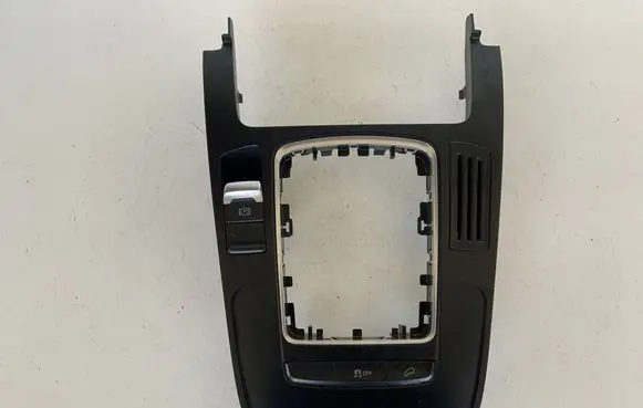Audi A5 8T 8F Gear shifter surround trim plastic 8K0864261