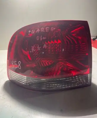 Volkswagen Touareg I Rear/tail lights