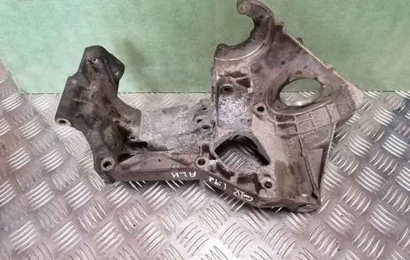 Volkswagen Golf IV Engine mounting bracket 038903143H 4S12CU