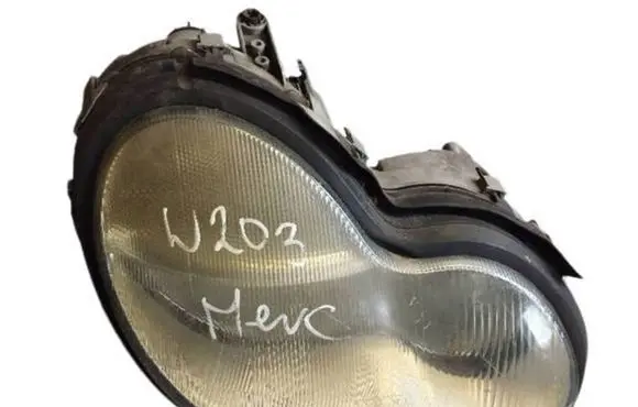 Mercedes-Benz C W203 Headlight/headlamp 0301166202