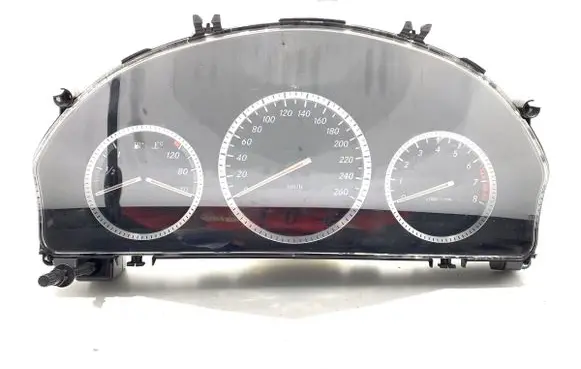 Mercedes-Benz C W204 Speedometer (instrument cluster) A2045400848
