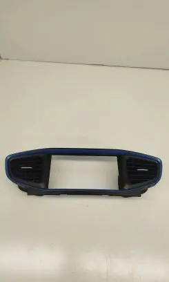 Hyundai Ioniq Dash center air vent grill 84740G2G10