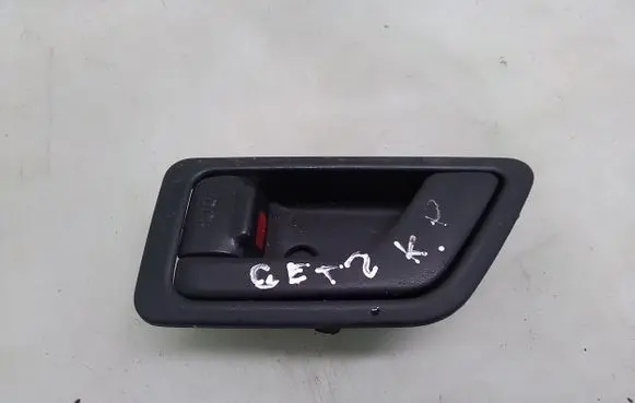 Hyundai Getz Front door interior handle