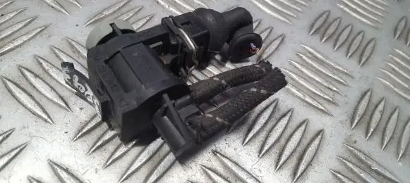 Audi A2 Turbo solenoid valve 1J0906283A