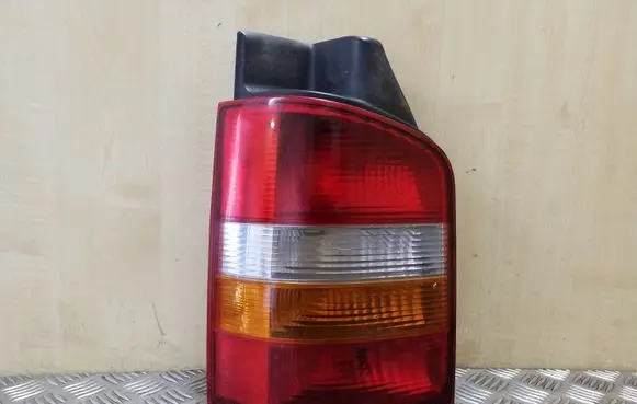 Volkswagen Transporter - Caravelle T5 Rear/tail lights 7H0945095G