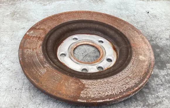 Chrysler Town & Country V Rear brake disc