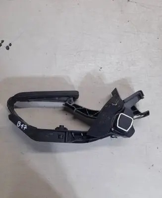 Mercedes-Benz E W211 Accelerator throttle pedal A2113000404